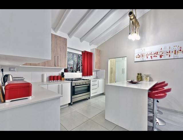 3 BEDROOM HOUSE FOR SALE IN GLENVISTA